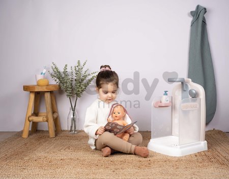 Kúpeľňa pre bábiky s funkčnou sprchou Shower Baby Nurse Smoby s odnímateľnou sprchovou hlavicou županom a náučnou brožúrkou