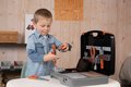 Pracovná dielňa v kufríku 2v1 Bricolo Smart Workbench Black&Decker Smoby rozkladací pracovný stôl s náradím 30 doplnkov